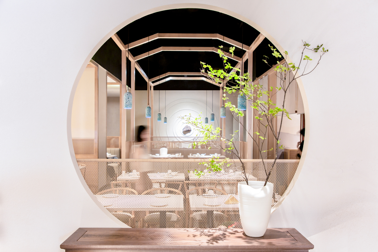 灵川提升餐厅格调的几种餐饮空间设计方法，用过的都说好！
