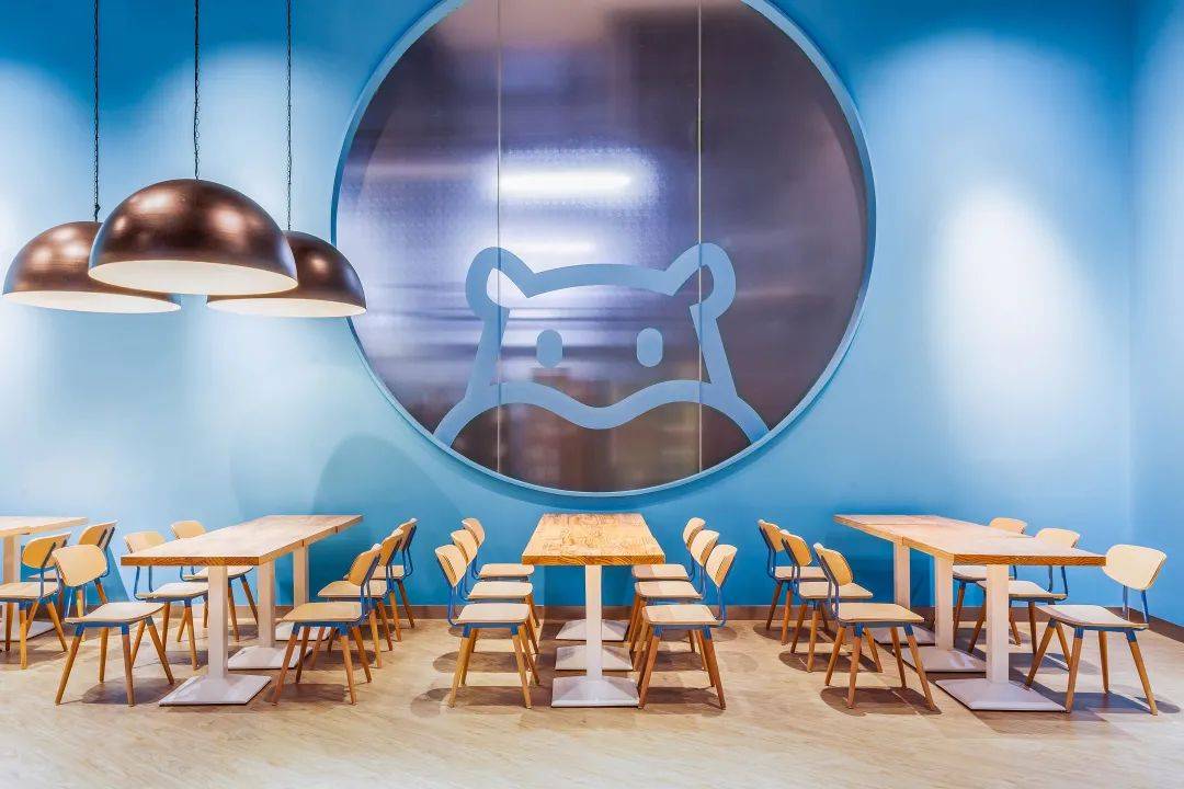 灵川阿里巴巴盒马机器人餐厅，打造未来概念的餐饮空间设计